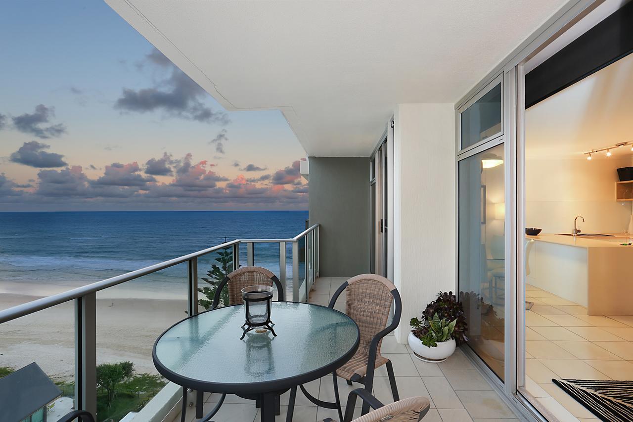 Hibiscus On The Beach Gold Coast Extérieur photo
